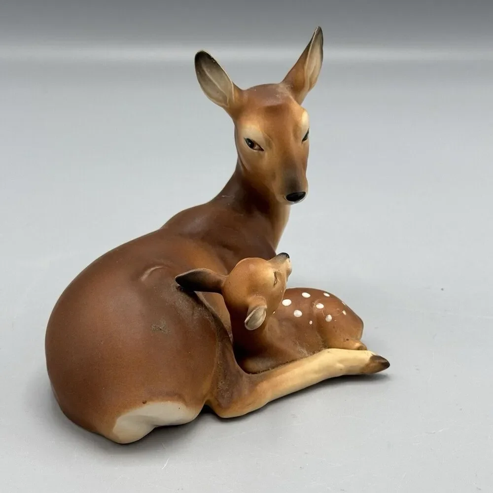 Vintage Norcrest Japan Porcelain Doe And Fawn Ceramic Figurine Deer A-56 Kitschy - Picture 8 of 11
